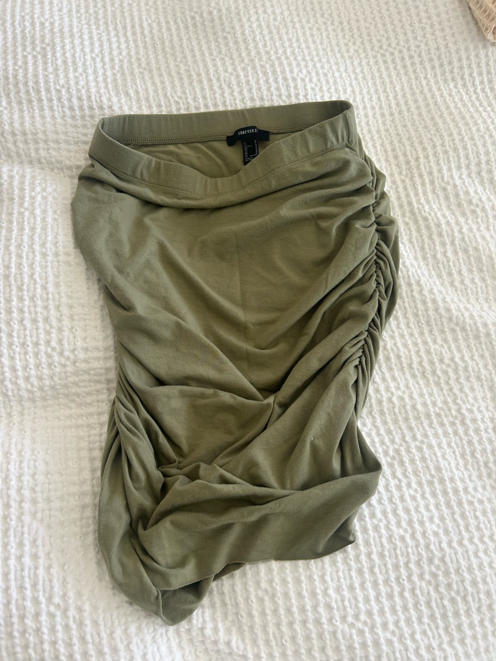 Forever 21 light olive skirt